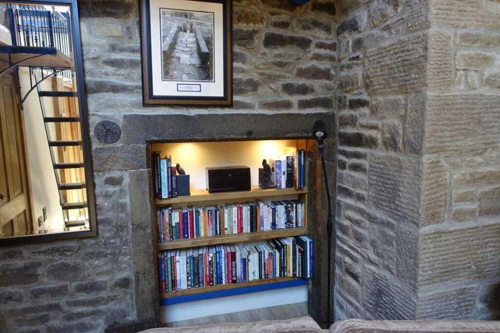 Shed End, In 18Th Century Lothersdale Mill Bd20 8En エクステリア 写真