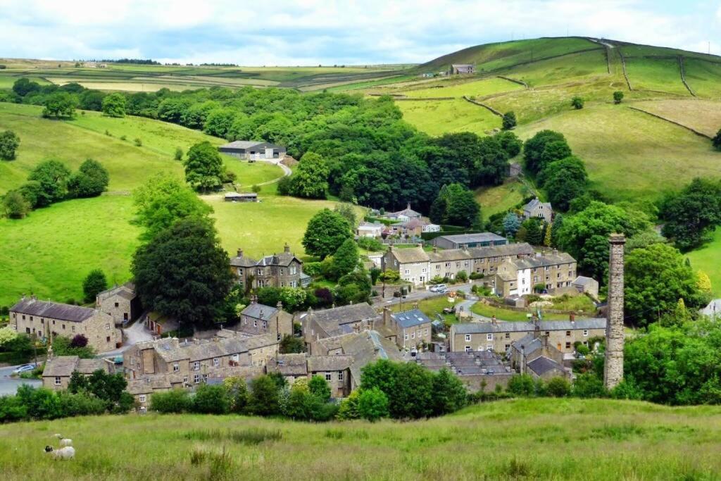 Shed End, In 18Th Century Lothersdale Mill Bd20 8En エクステリア 写真