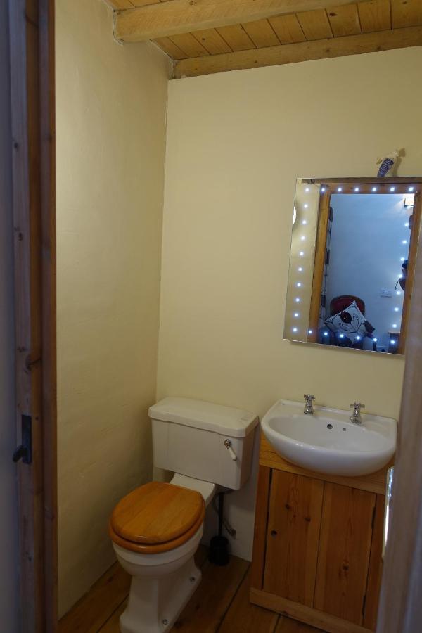Shed End, In 18Th Century Lothersdale Mill Bd20 8En エクステリア 写真